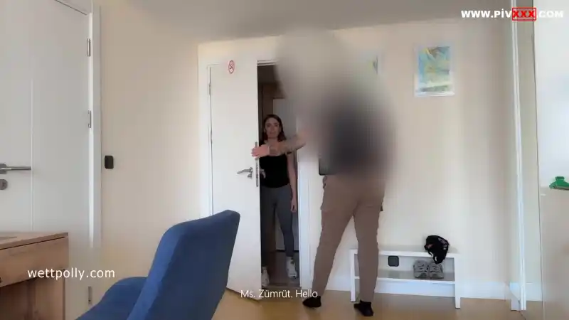 Annemin gun arkadasi zumrut hanimi siktim – türbanlı telegram (Bedava)