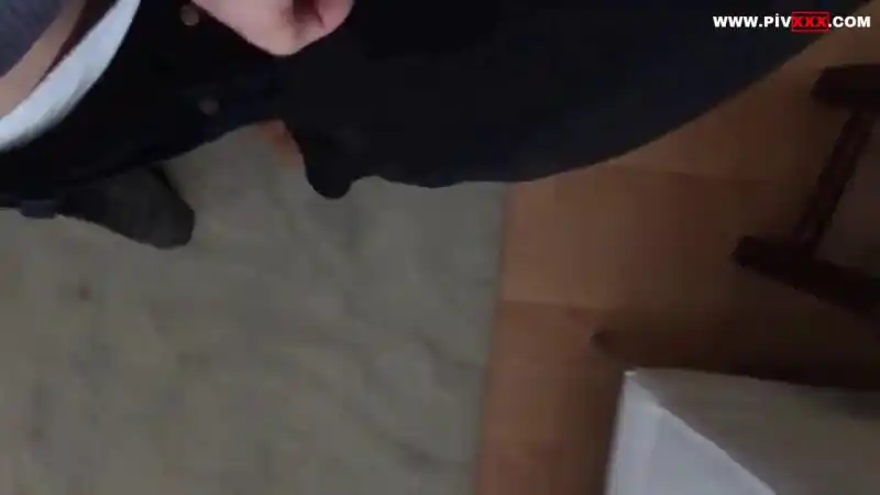 Arkadaşının karısını sikerken video çekiyor, “kanka, karın ne güzel yalıyor sikimi” diyor. – Full İzle türbanlı ifşa