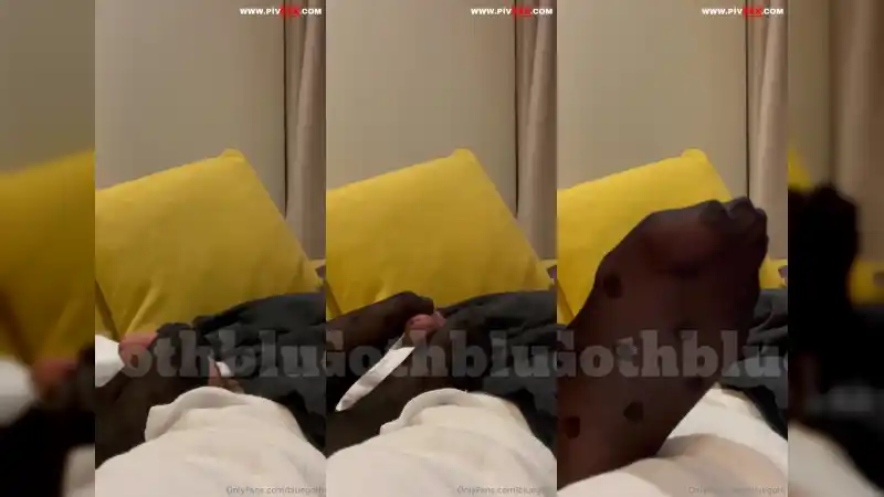 Ayak arası : türbanlı porno izle (Türkçe Altyazılı)