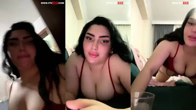 Cansu tango dildoyla oynayıp memelerini sergiliyor : türbanlı sex twitter (Bedava)