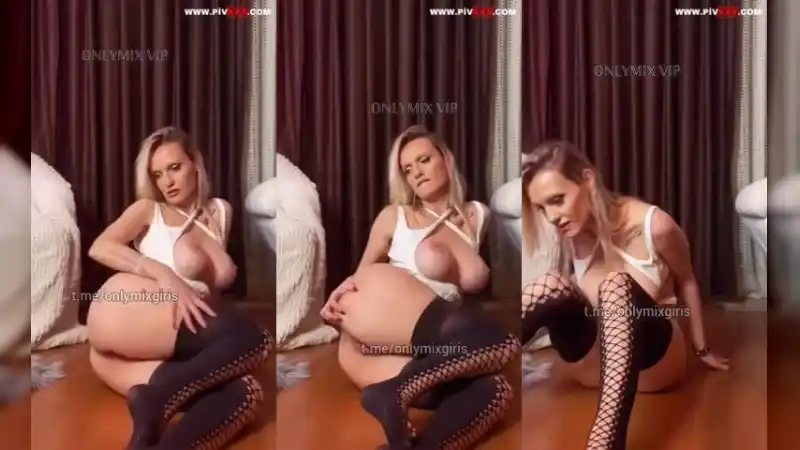 Ece hub tangoda memelerini açıp amını parmaklıyor – türk porno türbanlı (Yeni 2026)
