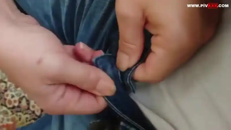 Eski sevgilisiyle barışmak için evine gitti, sonra yarrağı ağzına aldı : türbanlı nude (Türkçe Altyazılı)