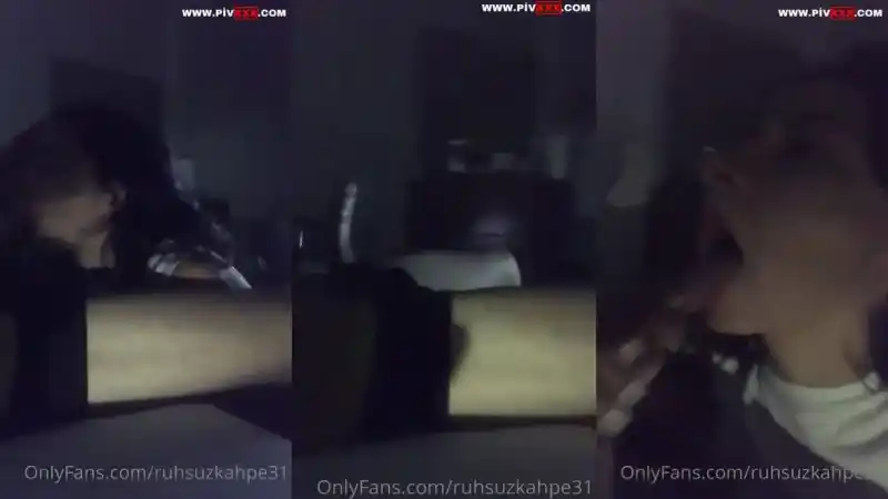 Genç üniversiteli gençler evde yanlız kalınca bir anda olanlar oluyor hatun çok güzel yalıyor | türbanlı porno twitter (Bedava)