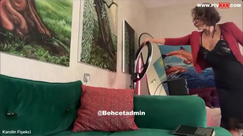 Karolin fişekçi: milf kadın, genel konuşma ve frikikleri – Bedava türbanlı pornosu