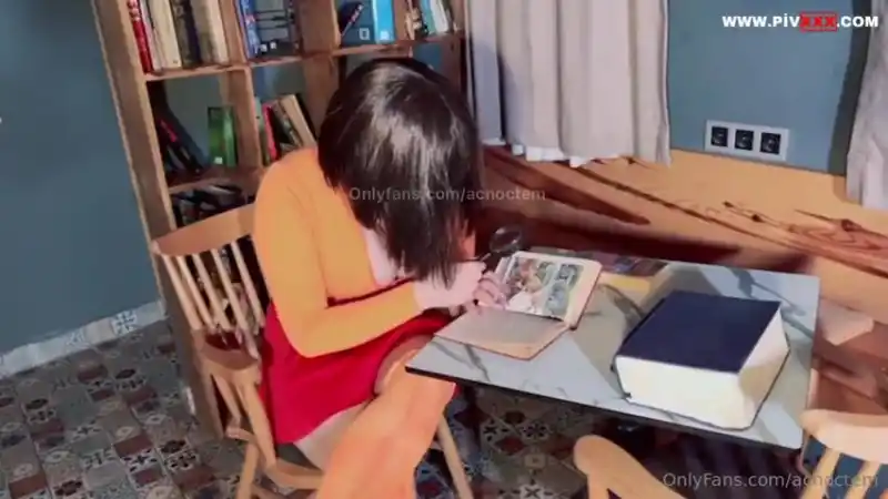 Kütüphanede çalışırken gelen adam beni arkadan sikti | porno türbanlı türk (HD)