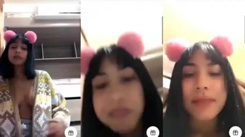 Kyk yurdunda küçük memelerini gösteriyor Reddit türk ifşa – HD türbanlı nude