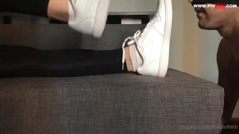 My foot slave | türbanlı porn (Full İzle)