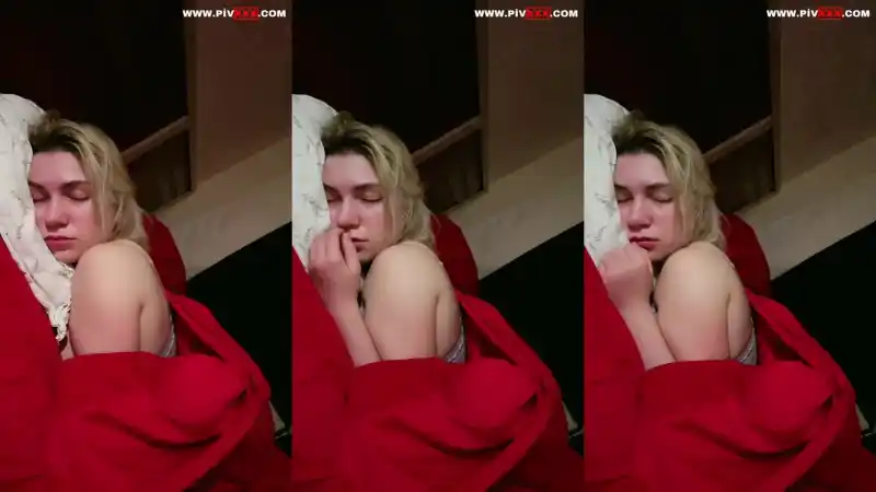 porno türbanlı: Study uyurken amını açıyor ve inliyor [Bedava]