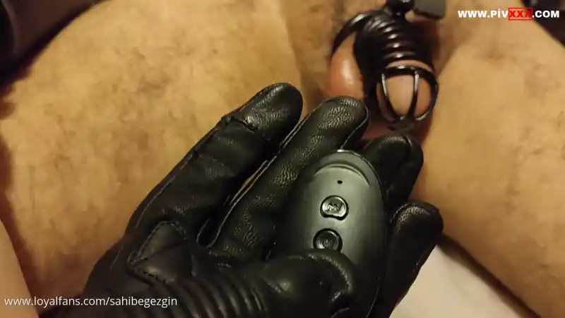 porno türbanlı türk: Elektrikli vibratörle chastity nasıl bir eziyet olurdu [Sansürsüz]