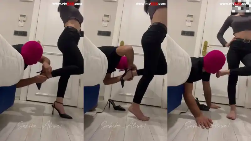 Sahibenin tabanlarını yala – porno türbanlı (Full İzle)