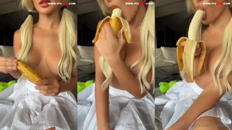 Sarışın betülily muzla oynuyor yalıyor ağzına alıyor – Sansürsüz porno türbanlı türk