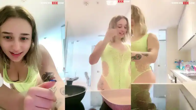 Sarışın orospu yeşil bodysuitte götünü sergiliyor meme uçları belli ban korkusuyla : türk türbanlı pornoları (Sansürsüz)