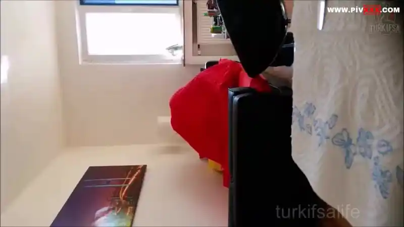 Sevgilisini eve atmış full izle – Türkçe Altyazılı türk türbanlı pornoları