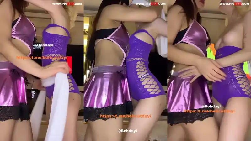 Tango arden ve esmer hatun mor kıyafetlerle birbirini yalıyor | türbanlı sikis (Türkçe Altyazılı)