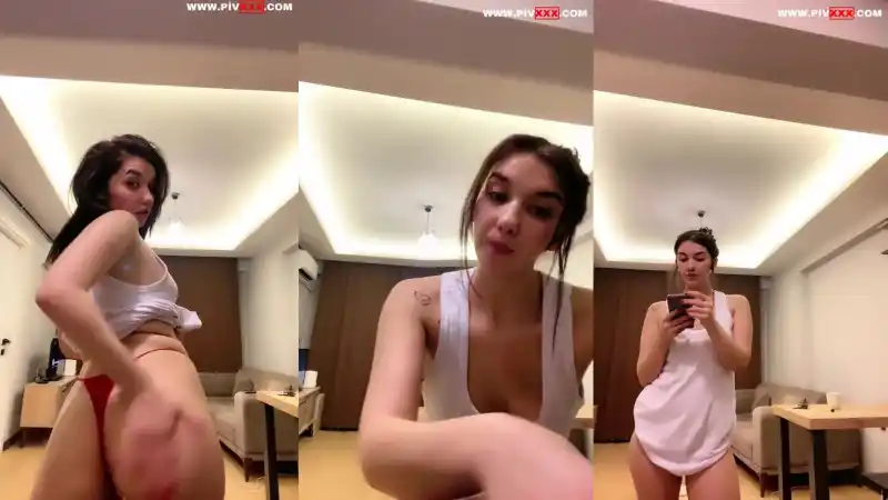 Tango aymila tangoda götünü açıp parmaklıyor | türbanlı sex twitter (Türkçe Altyazılı)