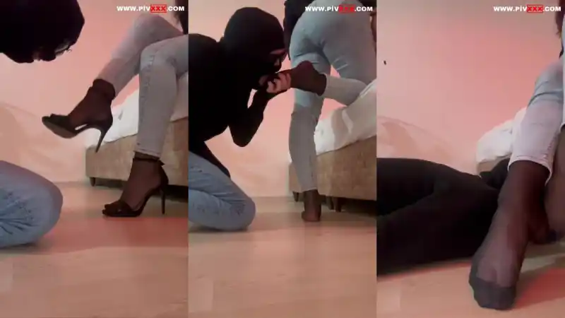 Ten çoraplı deepfeet : türbanlı türk porno (HD)
