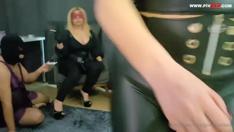 türbanlı porn: Sissy partisi [Yeni 2026]