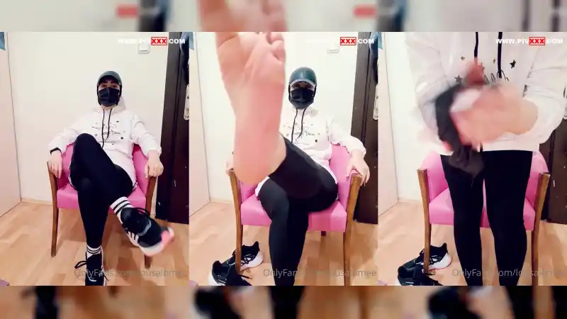 türbanlı porno twitter: Spor ayakkabımın içindeki ter emici maske • queen salome [HD]