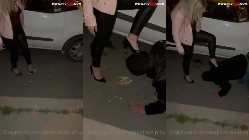 türbanlı pornosu: Public • dominatrix simay [Türkçe Altyazılı]