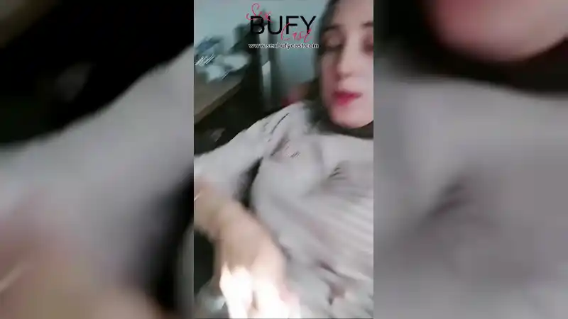 Türbanlı türk kızı, inşaat alanında azmış show yapıyorr. : türbanlı türk pornoları (Bedava)