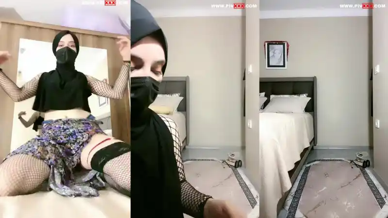 türbanlı türk pornoları: Türbanlı boncuk canlıda eteğini kaldırıp kalçalarını sallıyor [HD]