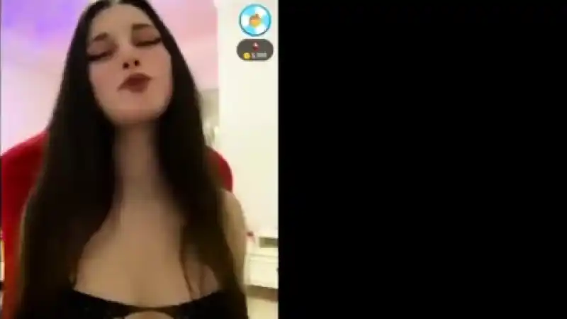Türk i̇fşa canlı yayın güzel hatun müzik di̇nleyerek memelerini sergiliyor Türk ifşa x – türbanlı ifşa twitter (Yeni 2026)