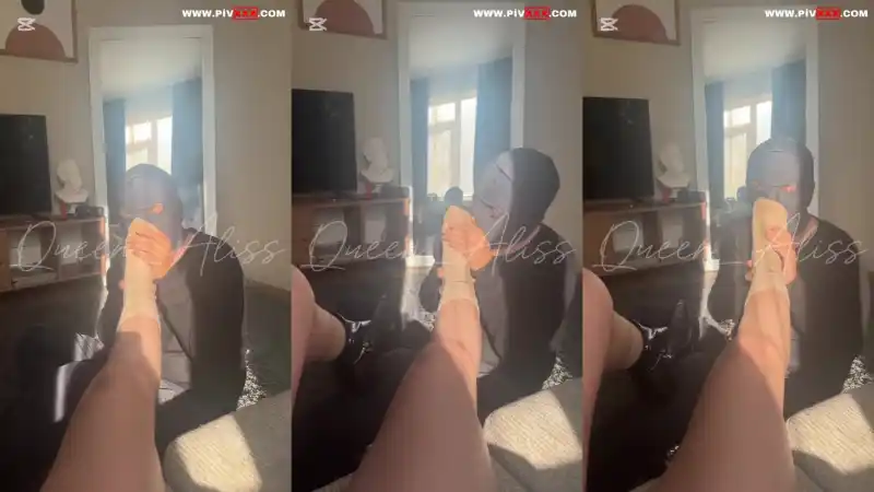 türk türbanlı pornoları: Ayağımla sevişti resmen [Türkçe Altyazılı]