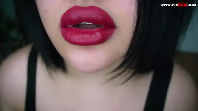 Turkce porno taşşaklarini yalarken zevkten çildiriyorum! – HD porno türk türbanlı