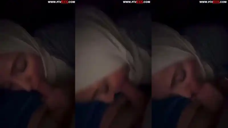 twitter türbanlı porno: Türbanlı kadın erkek arkadaşına sakso çekliyor [Full İzle]