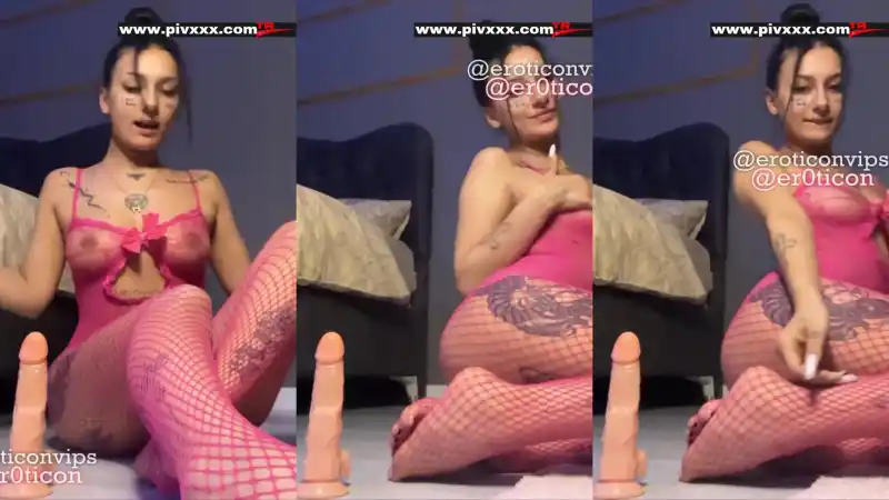 Yağmur yaprak dildo (2) – Yeni 2026 porno türbanlı